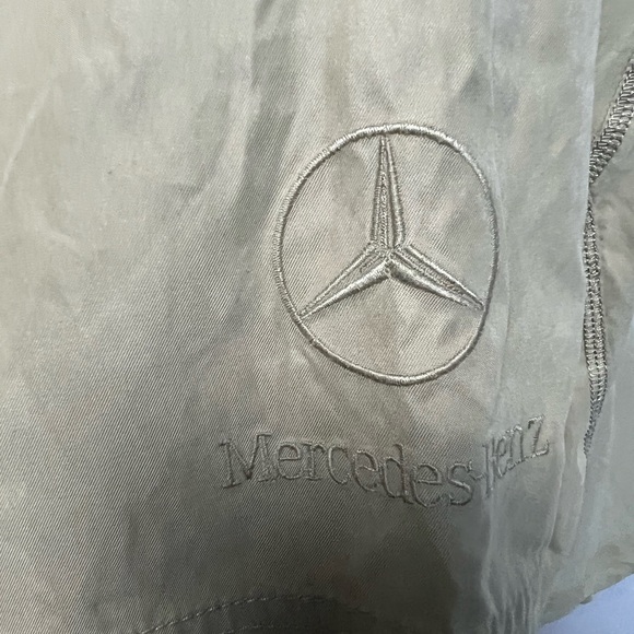 Tommy Bahama men short sleeve coat - Picture 9 of 11